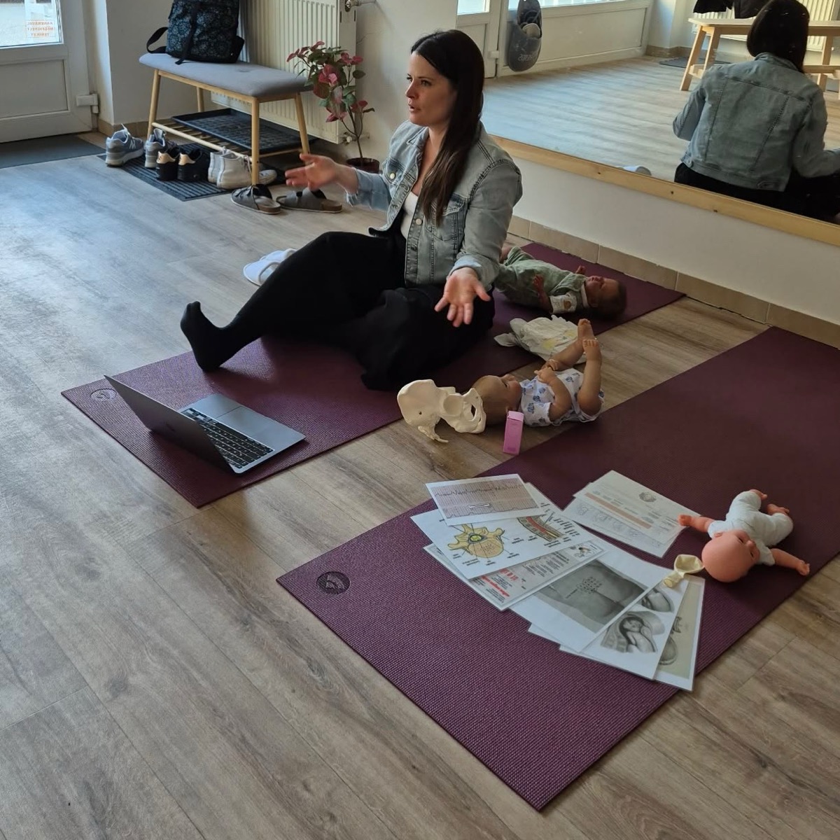 Komplex Tanfolyam pillanat