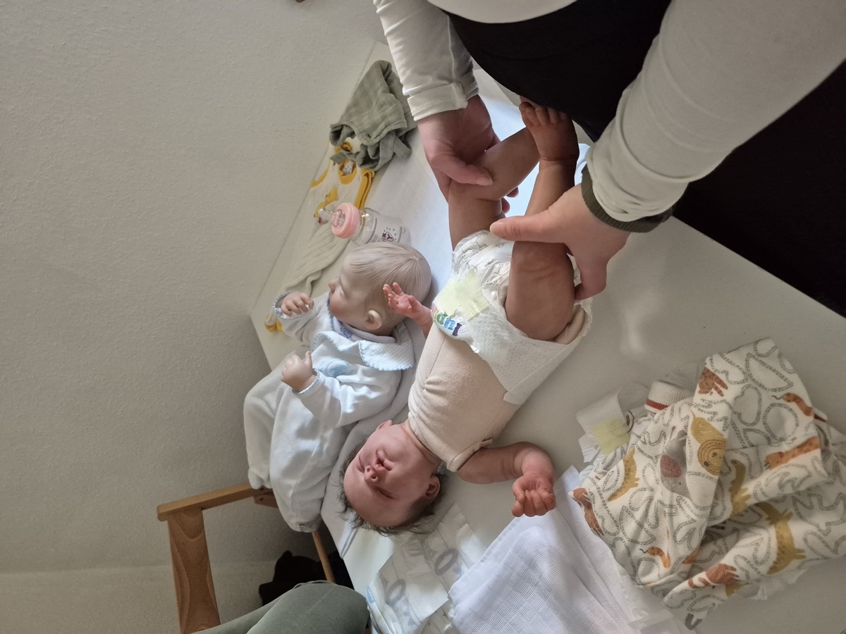 Pelenkázás gyakorlása